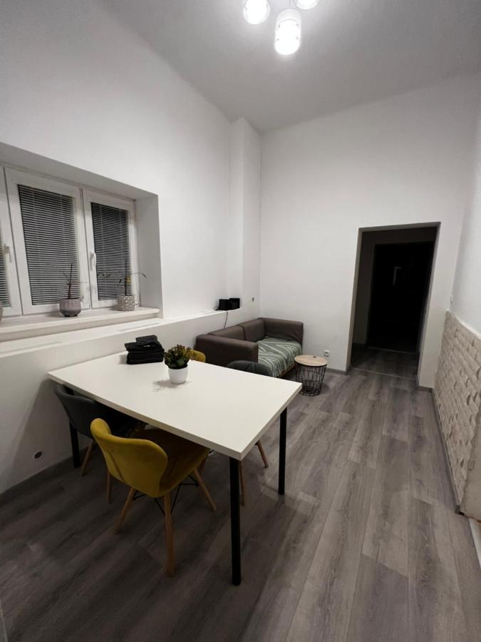 Mlynsky Ostrov Apartment 2 Zdice Экстерьер фото